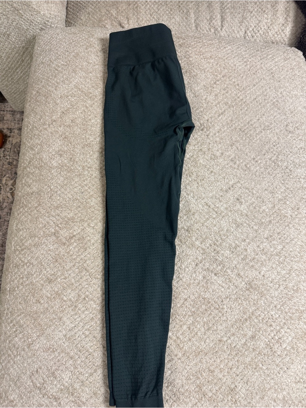 Gymshark Womens Woodland Green Marl Vital Seamless 2.0 Leggings - Picture 2 of 2